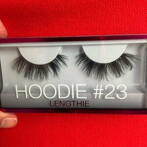 New Huda Beauty Hoodie #23 Lengthie lashes
